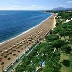 Brigth Apartment/2Bed/2Bath/100M Beach/Sea Views